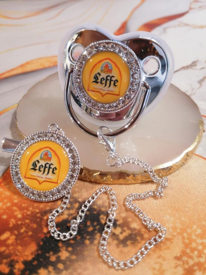 Tétine argenté Leffe