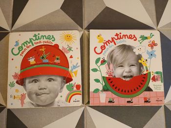 Lot de 2 livres cd cartonnés Comptines Milan