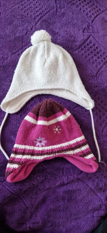 Lot de 2 bonnets fille taille 49