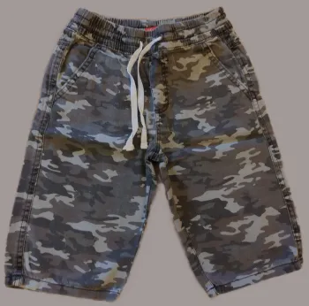 Bermuda taille 9 ans