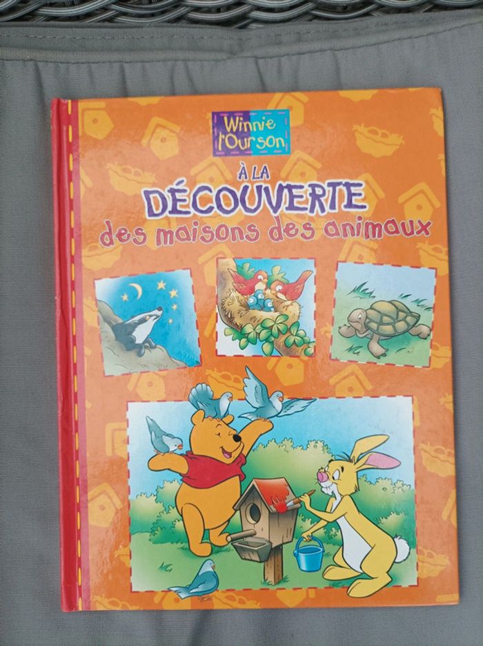 Livre "à la découverte des maisons des animaux"