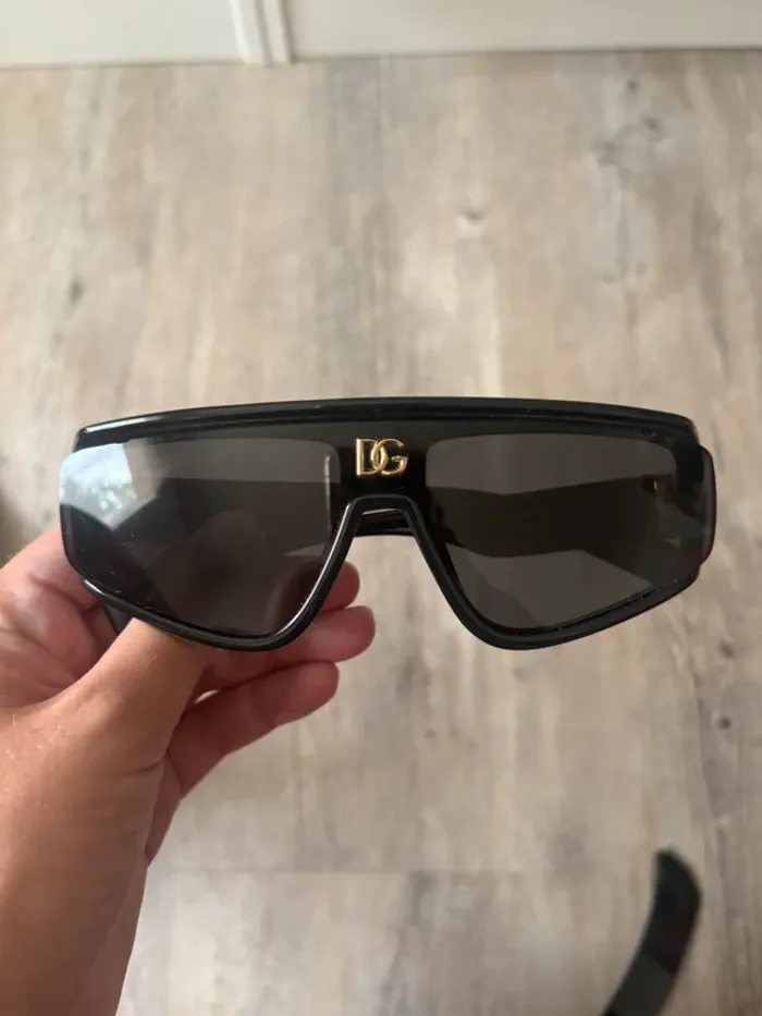 Lunette soleil Dolce & Gabbana Visière - photo numéro 2
