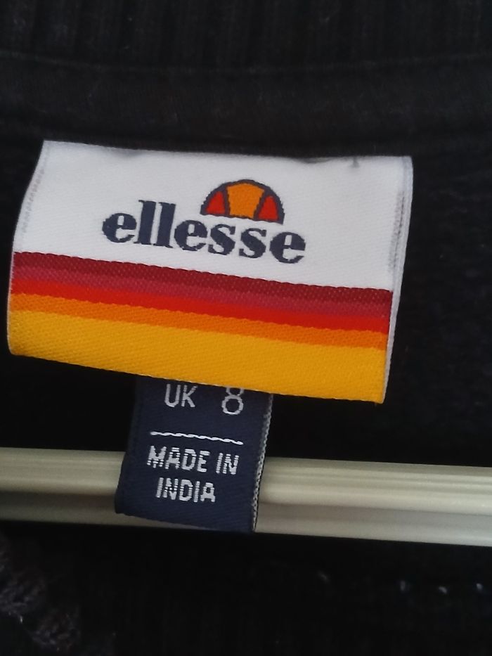 Sweat Ellesse taille S - photo numéro 3