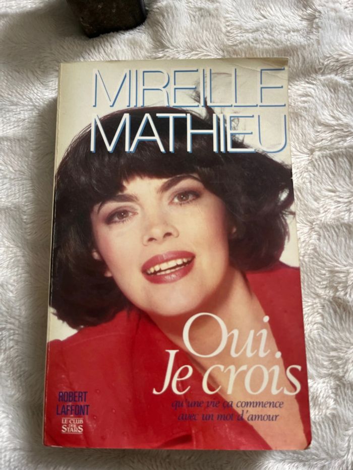 Oui je crois, Mireille Mathieu - photo numéro 2