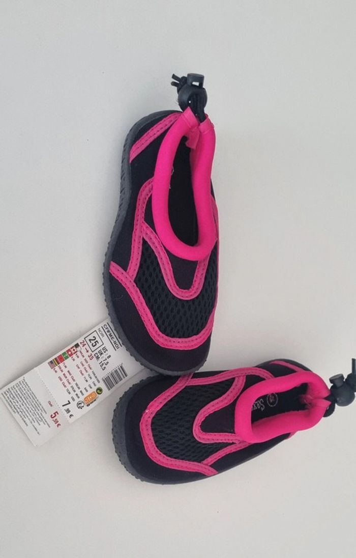 Chaussures aquatique neuves
