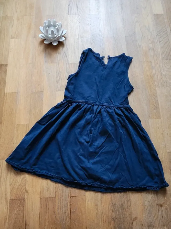 Robe bleue - photo numéro 4