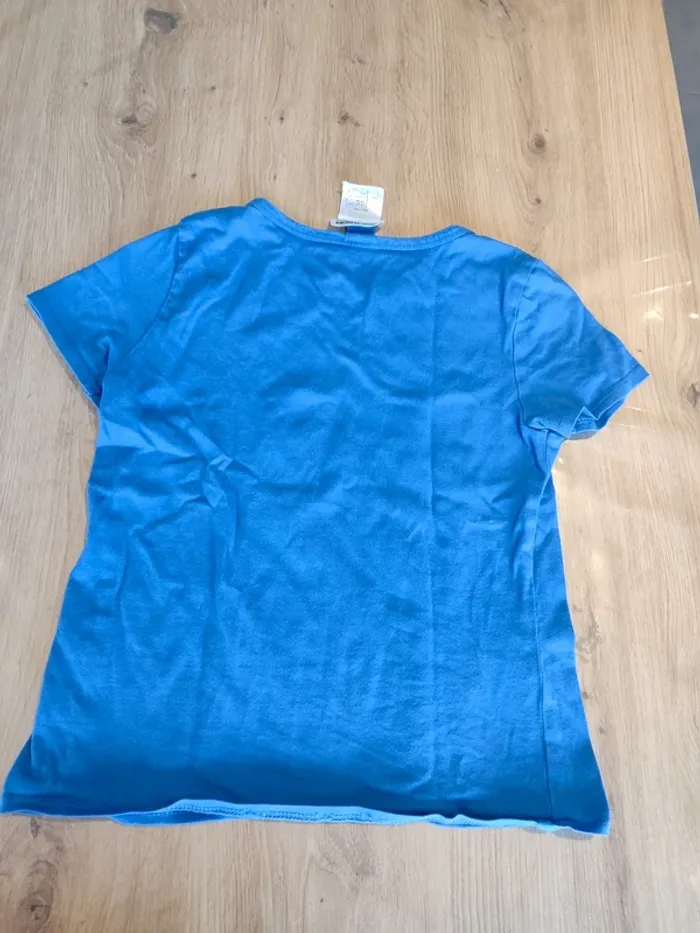 Tee shirt 7-8 ans - photo numéro 2