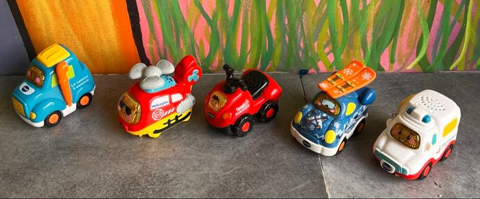 Voiture tut tut bolide Vtech - photo numéro 2