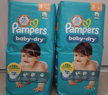 Couches Pampers taille 3