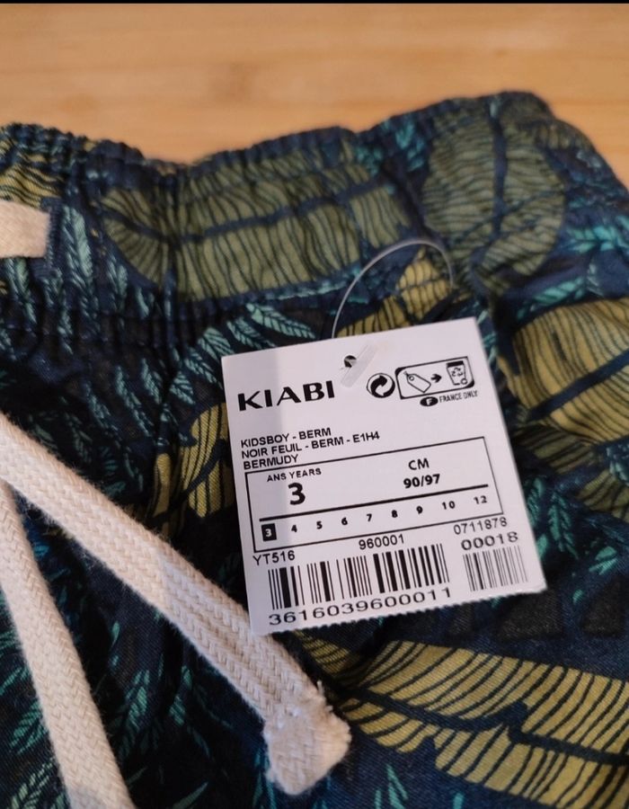 Bermuda neuf - photo numéro 2