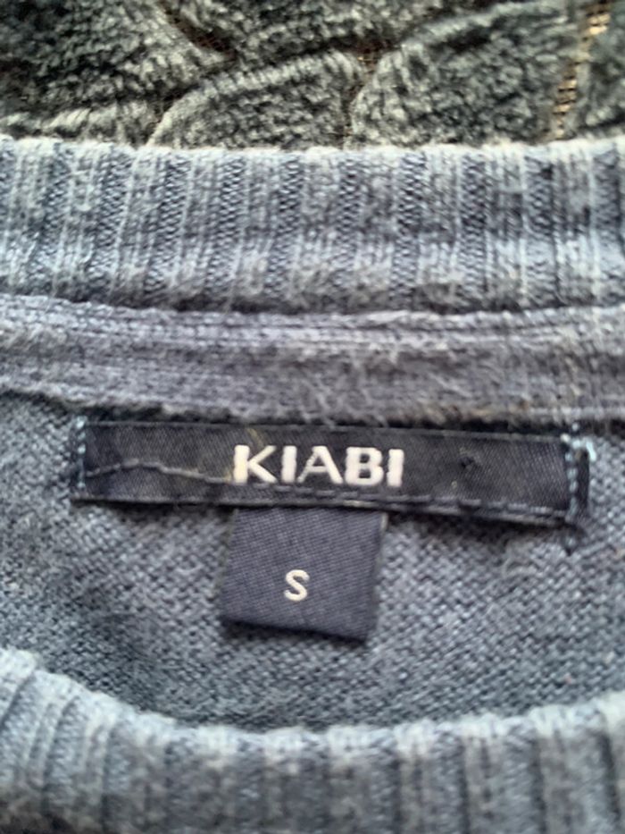 Pull léger bleu marine Kiabi taille S - photo numéro 3
