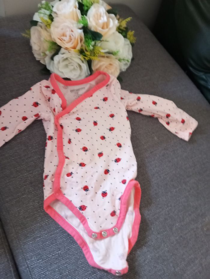 Lot de bodies bébé - photo numéro 3