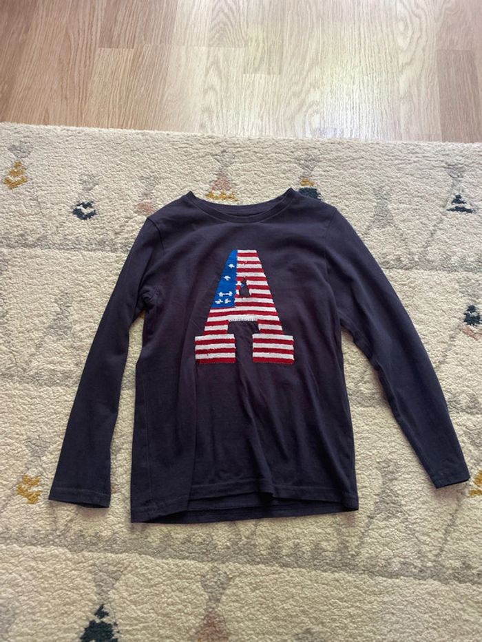 T-shirt sequins