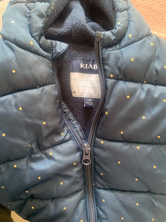 Doudoune bon état bébé de 12 à 24 mois - photo numéro 2