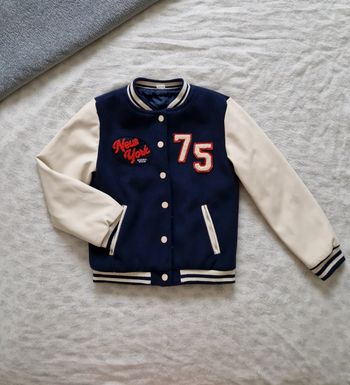 ✨ Veste style base-ball – Bleu marine – Taille 122/128 cm ✨