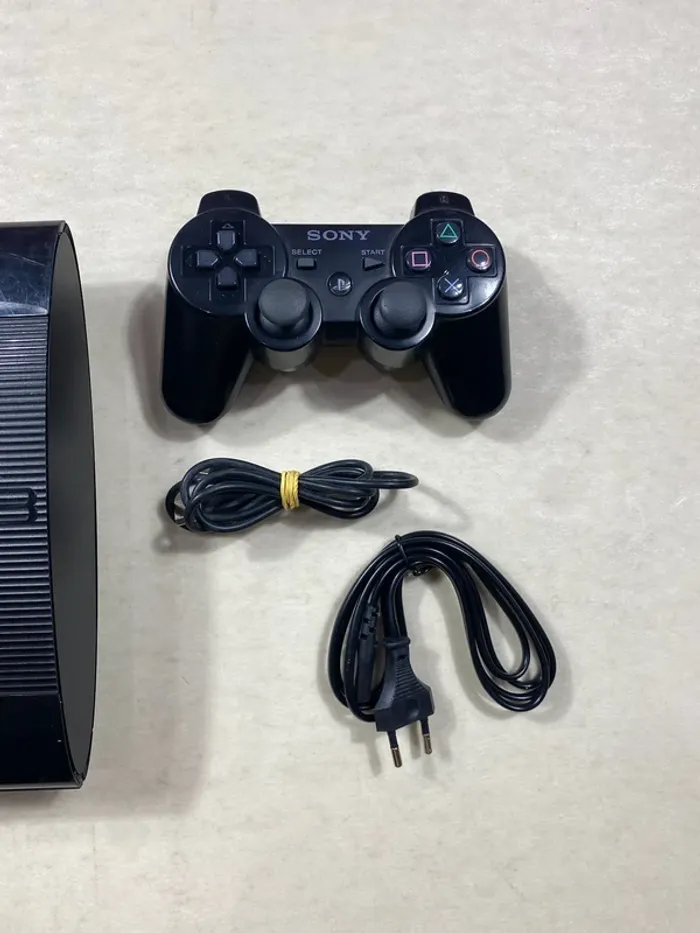 🎮 Console PlayStation 3 Super Slim 12 Go – CECH-4004A + Manette officielle - photo numéro 2