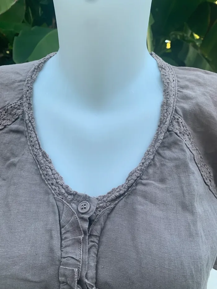 Blouse la fée maraboutée taille 38 lin couleur gris taupe manche courtes - photo numéro 4