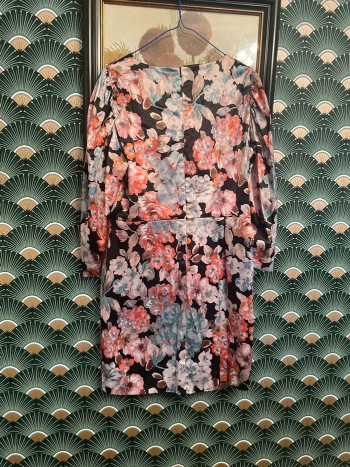 Jolie robe Zara motif fleurs taille xxl - photo numéro 5