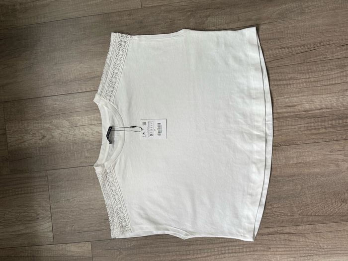 Teeshirt/ haut Zara