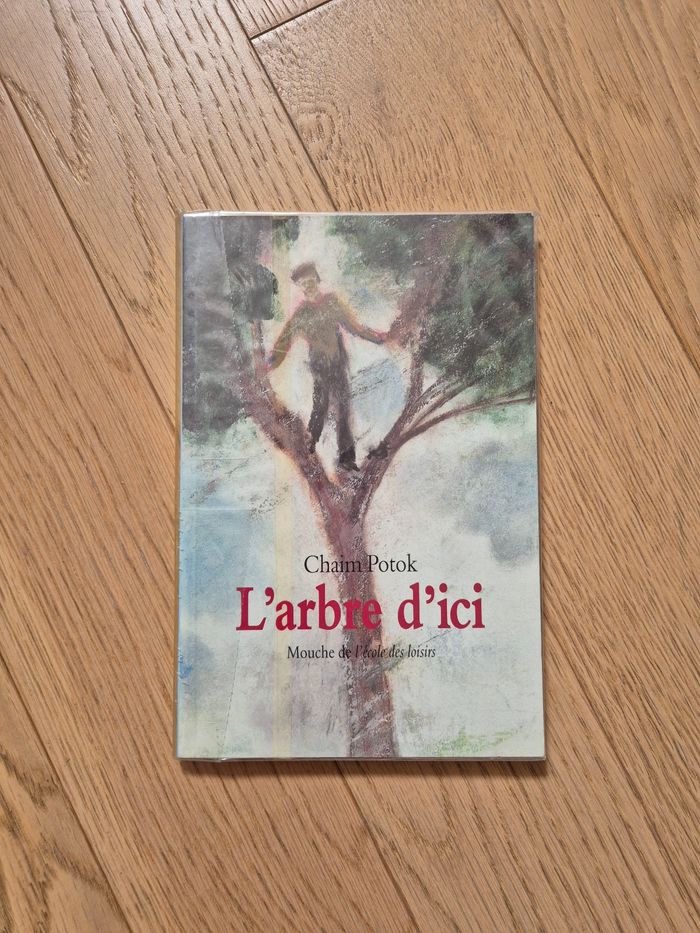 Livre L'arbre d'ici, TBE 📚 - photo numéro 1
