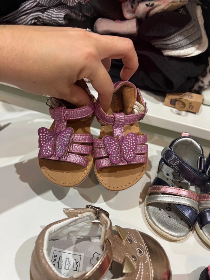 Lot chaussure taille 20 - photo numéro 10