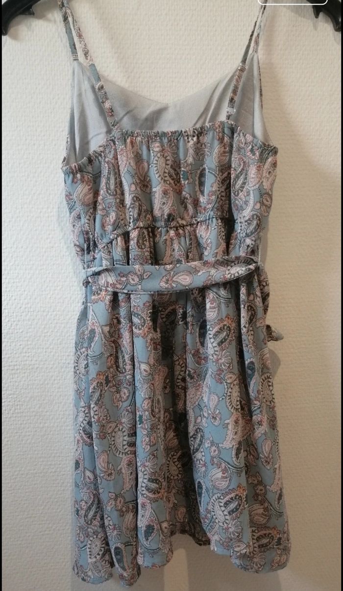 Robe légère - photo numéro 2