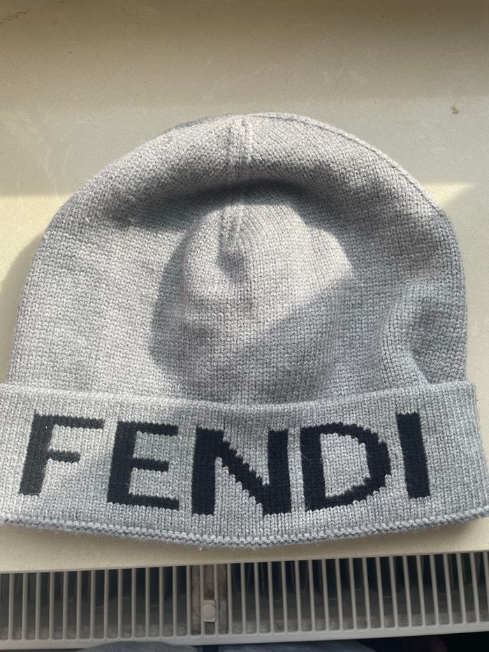 Bonnet fendi - photo numéro 3
