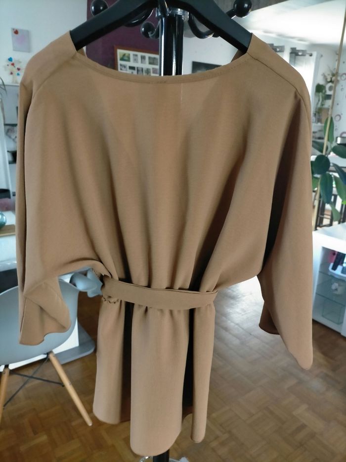 Blouse T.U - photo numéro 3