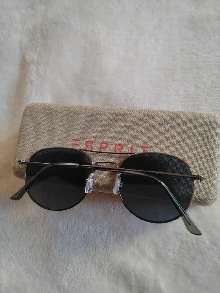 Lunette de soleil Esprit - photo numéro 3