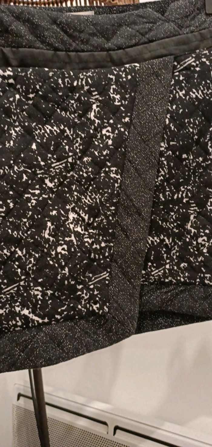 Mini jupe Pull&Bear Taille M neuve - photo numéro 3
