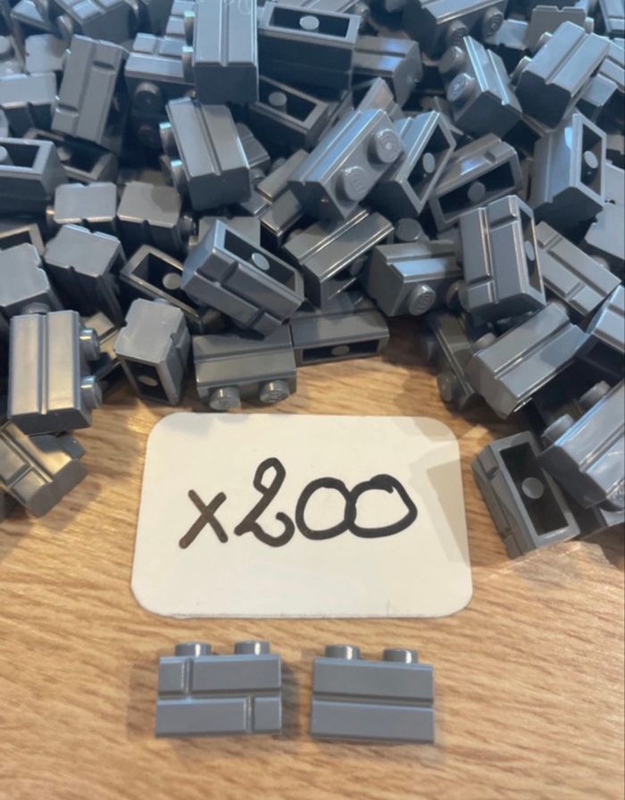 Lot de 200 bricks LEGO type Mur gris foncé 2x1 réf 6000311 - photo numéro 2