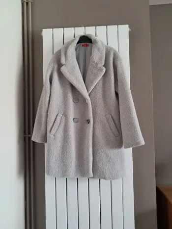 Manteau "peluche" gris perle Tissaia