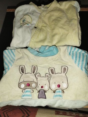 2  pyjama 12 mois