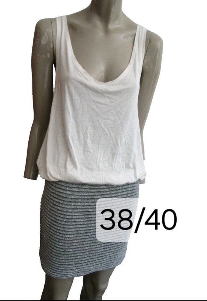robe chic effet 2 en 1 (jupe sur tunique) marque jay ahr taille indiquée M = 38/40