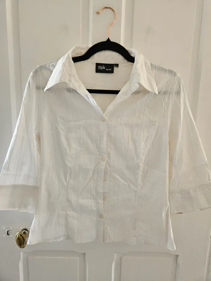 Chemise T.42/44 - photo numéro 2