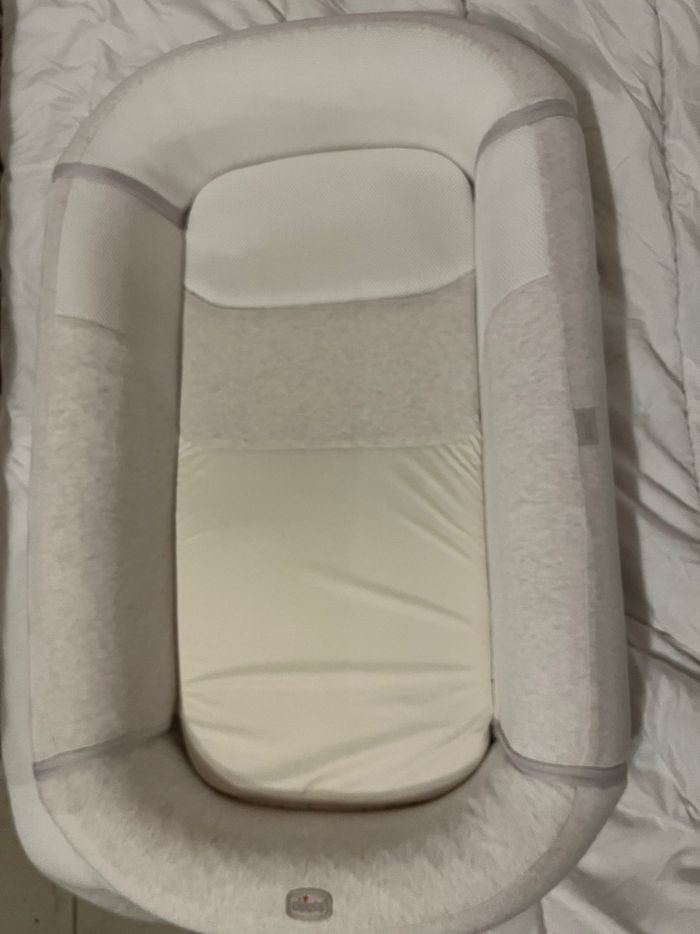 Reducteur lit chicco - photo numéro 2