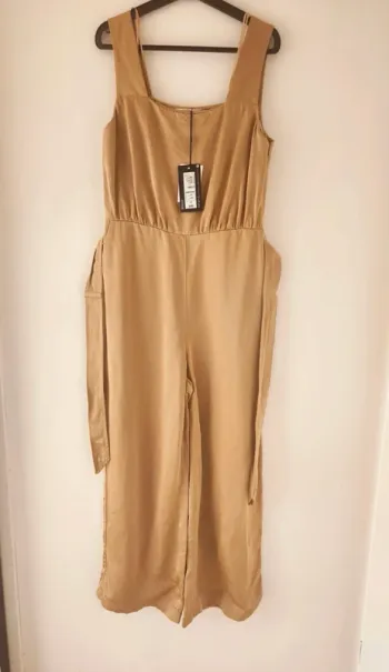 Combinaison beige or Autograph – Taille 38 Neuve avec étiquette