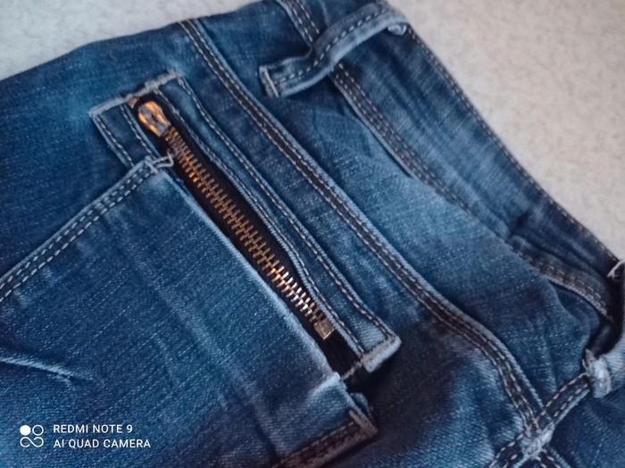 Jean taille 34 - photo numéro 4