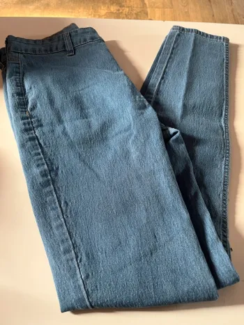 Jeans kiabi skinny en 38