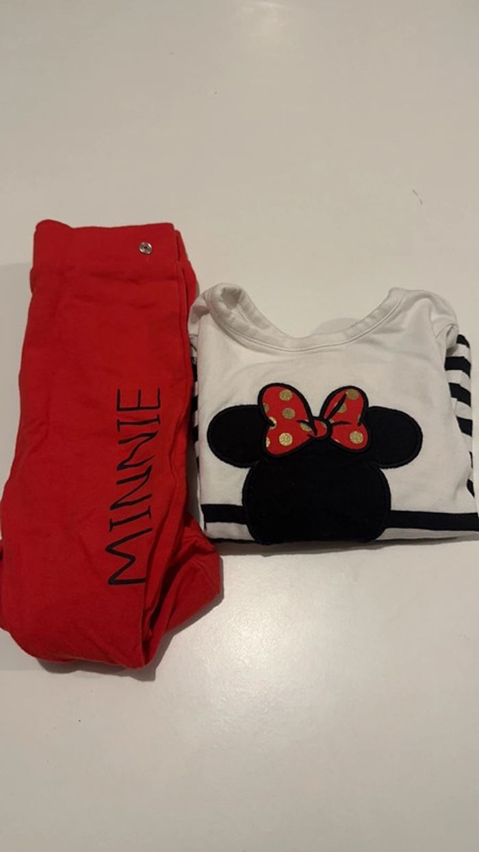 Pyjama bebe fille disney minnie  2 pièces attachable 6 mois