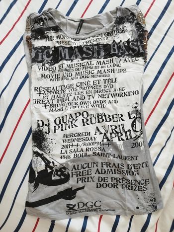 Tee shirt sans manches