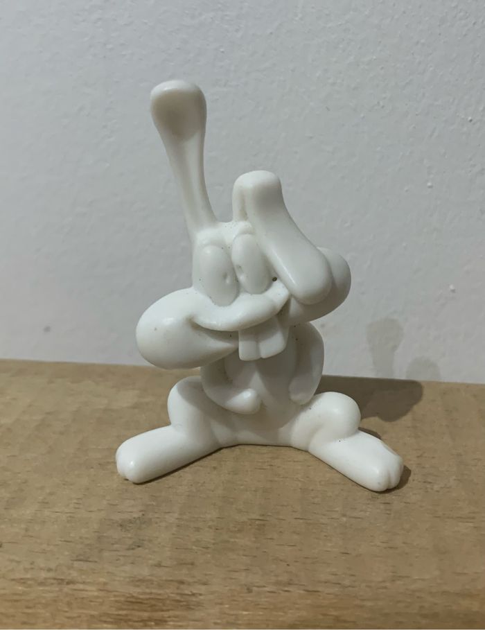 Figurine ancienne lapin blanc