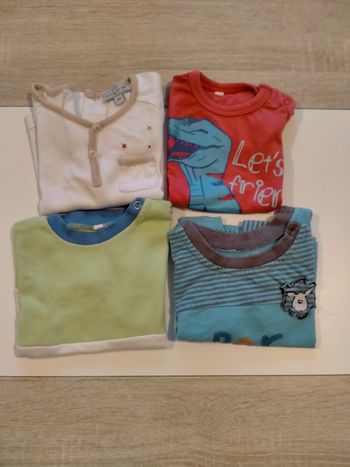 Lot 4 tee shirt 6 mois