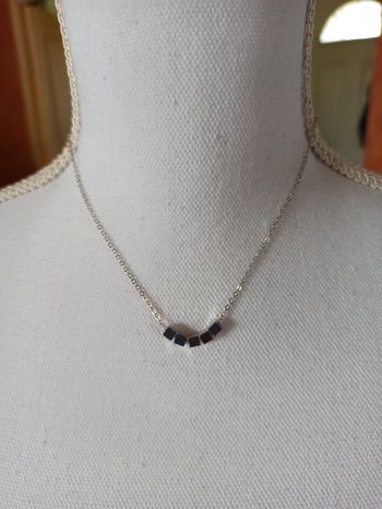 Collier cubes