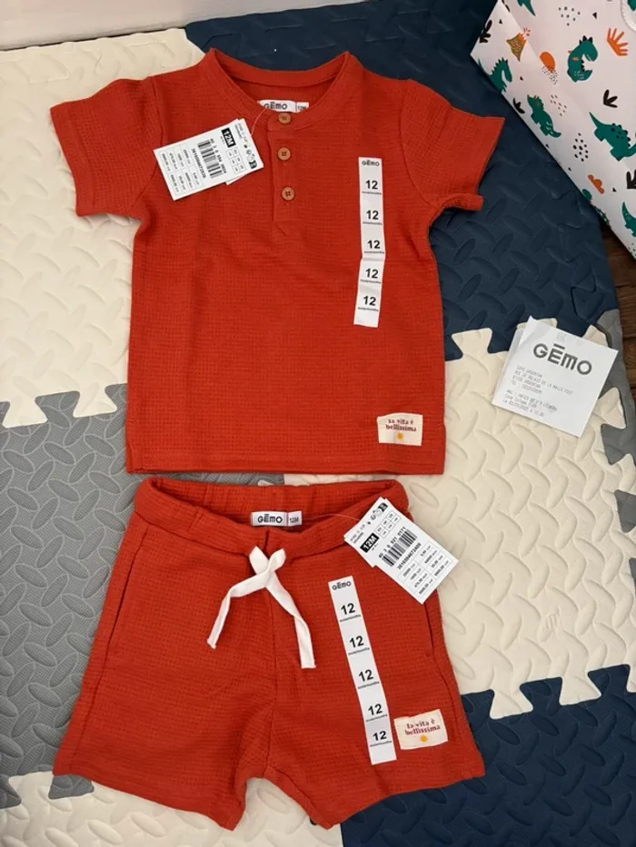 Ensemble/set short - tee shirt gaufré orange 12 mois - photo numéro 3