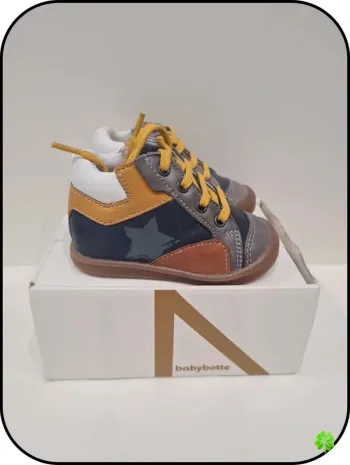 Chaussure Babybotte taille 18