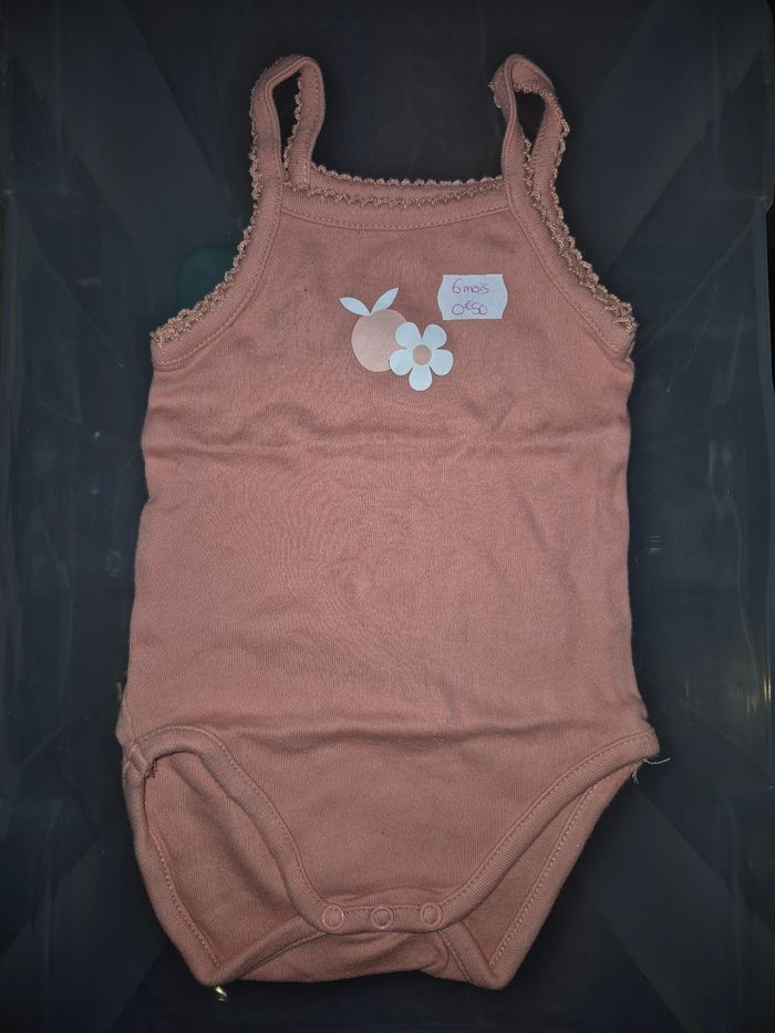 Lot vêtements fille 6/9 et 12 mois - photo numéro 2