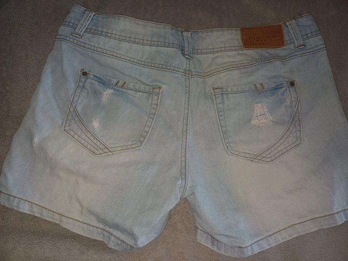 Magnifique short en jean femme Taille 40 - photo numéro 6