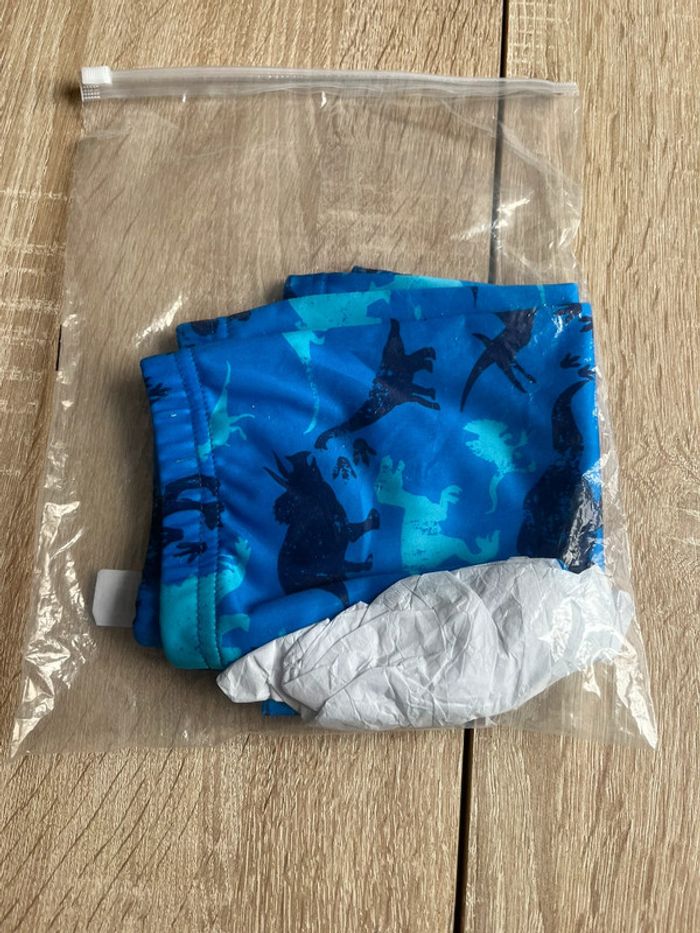Maillot de bain 5-6 ans neuf taille grand - photo numéro 5