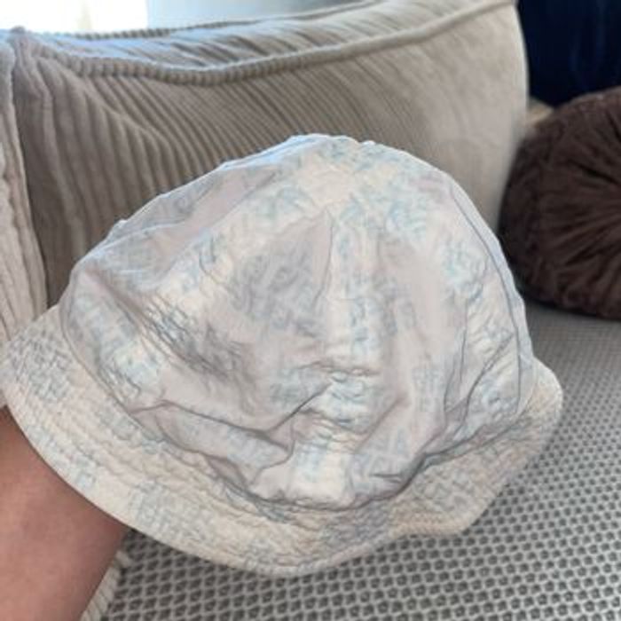 Bob 6-12 mois - photo numéro 4